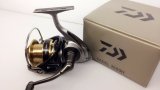 画像: ダイワ　DAIWA VADEL 3500H MAG SEALED