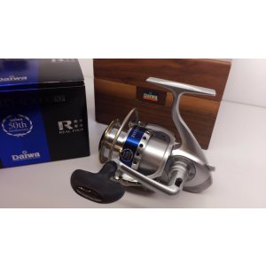 画像: ダイワ DAIWA INFINITY-Q 3000XP 50TH Anniversary 限定モデル