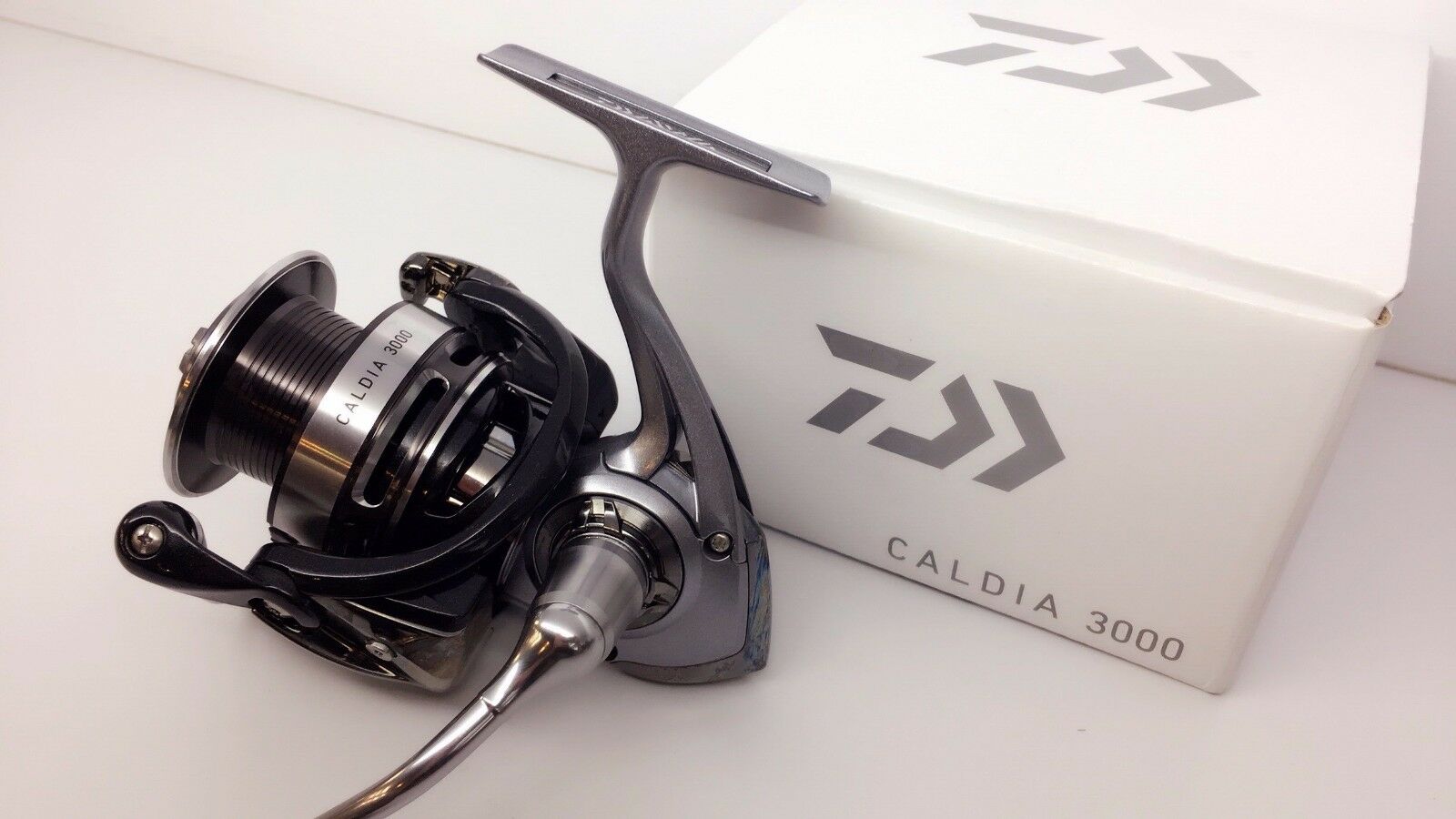 画像1: DAIWA CALDIA 3000 MAG SEALED